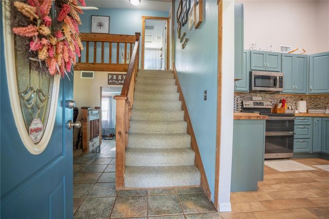 2124 FOX RUN LANE, Lake Wales, FL 33898