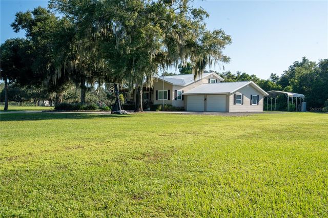 2124 FOX RUN LANE, Lake Wales, FL 33898