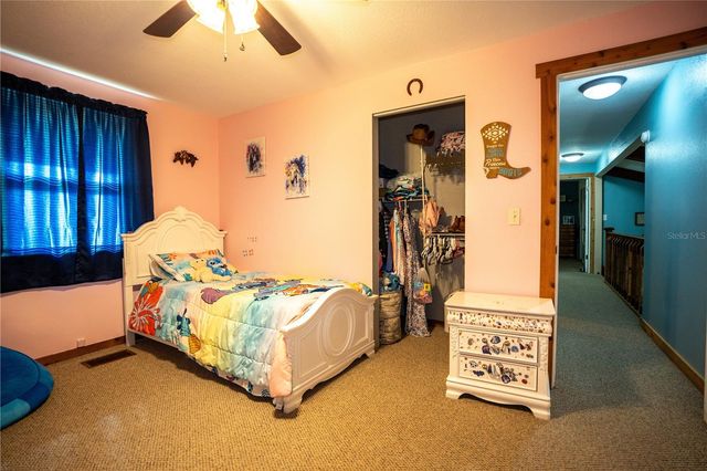 2124 FOX RUN LANE, Lake Wales, FL 33898