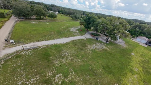 2124 FOX RUN LANE, Lake Wales, FL 33898