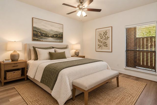 2025 Augusta Drive 203, Houston, TX 77057