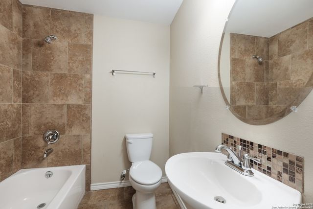 207 HILL ST, San Antonio, TX 78212