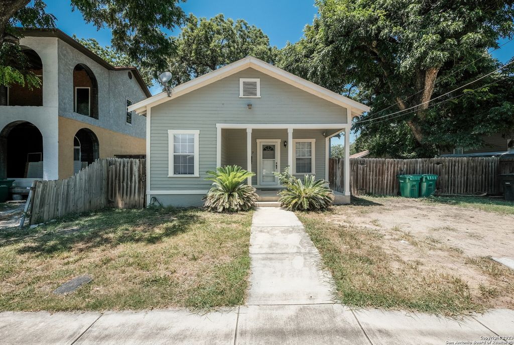 207 HILL ST, San Antonio, TX 78212