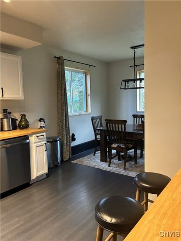 271 Ridge Road, Oswego, NY 13126