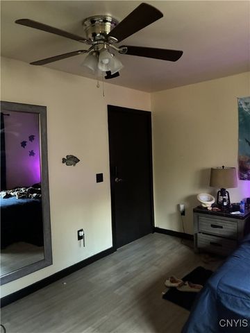 271 Ridge Road, Oswego, NY 13126