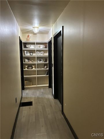 271 Ridge Road, Oswego, NY 13126