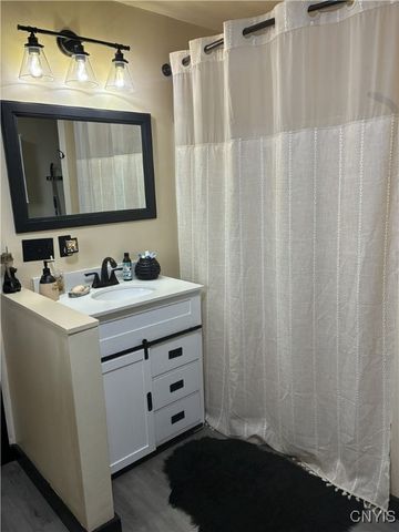 271 Ridge Road, Oswego, NY 13126