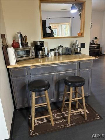 271 Ridge Road, Oswego, NY 13126