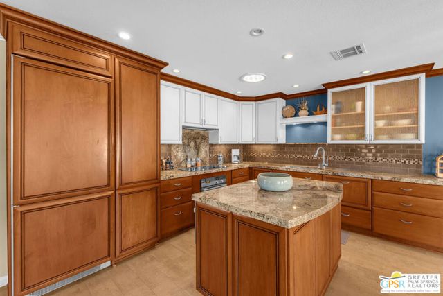 72853 Don Larson Lane, Palm Desert, CA 92260