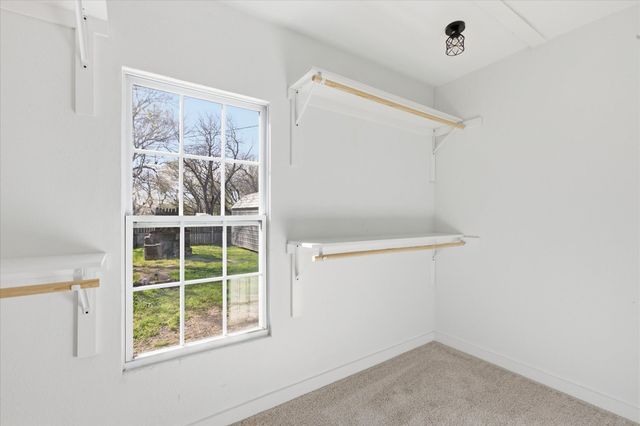 303 N Connett Street, Leonard, TX 75452