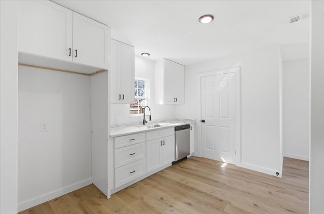 303 N Connett Street, Leonard, TX 75452