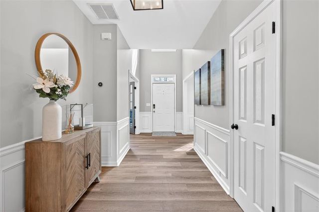 1461 Gateview Way, Marietta, GA 30062