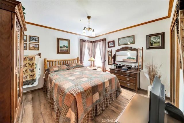 11720 Honeybee Lane, Juniper Hills, CA 93543