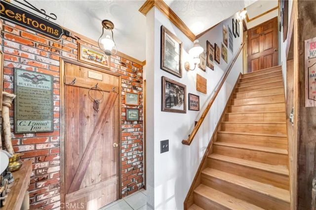 11720 Honeybee Lane, Juniper Hills, CA 93543