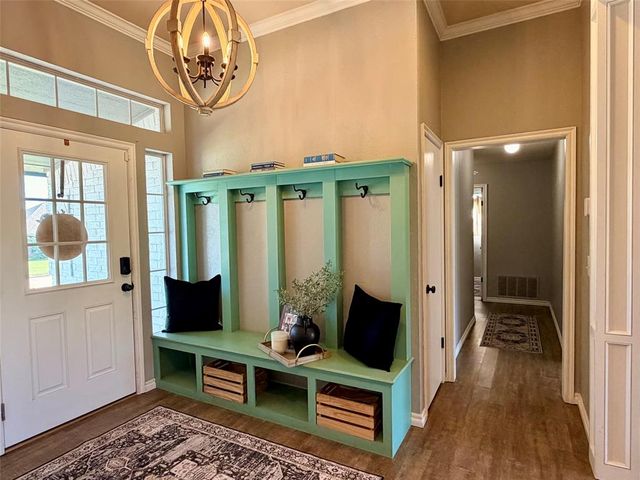 1301 Manchester Drive, Shawnee, OK 74804