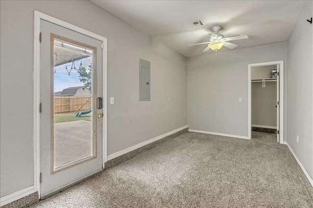 1301 Manchester Drive, Shawnee, OK 74804