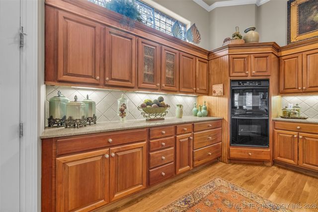 5904 W Orlando Circle, Broken Arrow, OK 74011