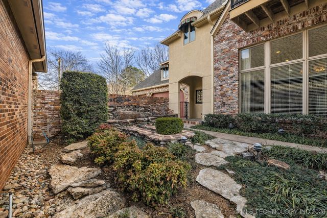 5904 W Orlando Circle, Broken Arrow, OK 74011