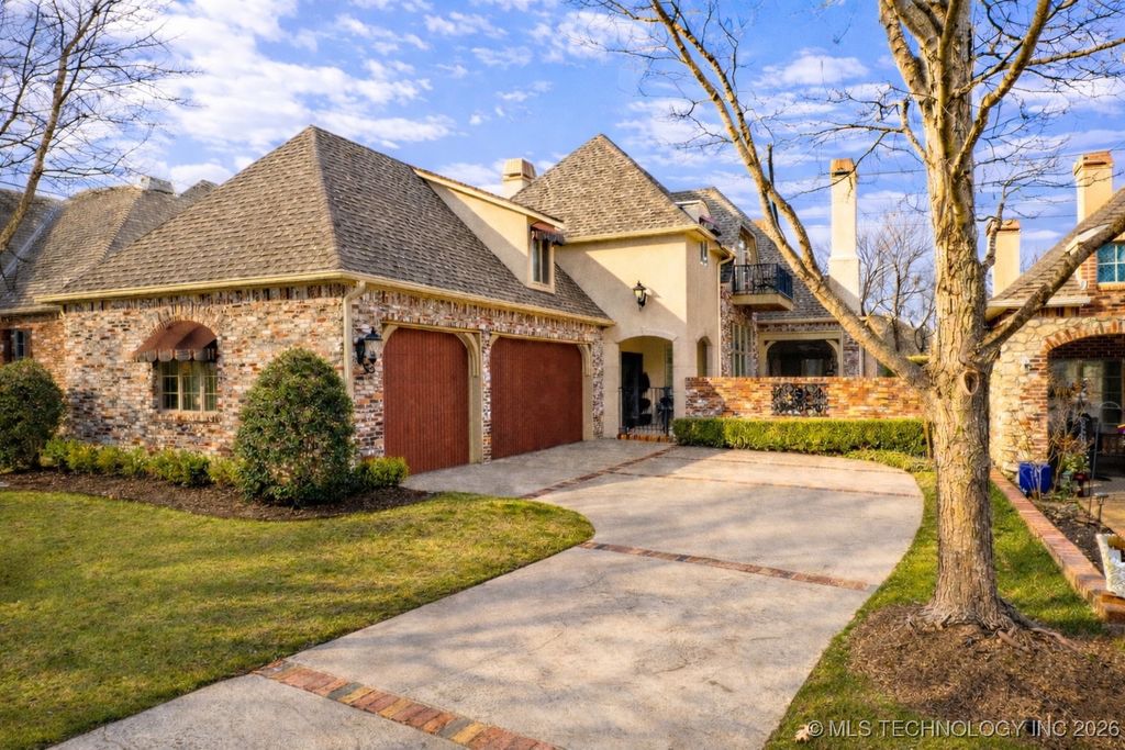 5904 W Orlando Circle, Broken Arrow, OK 74011