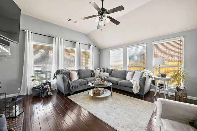 729 Abbey Lane, Midlothian, TX 76065