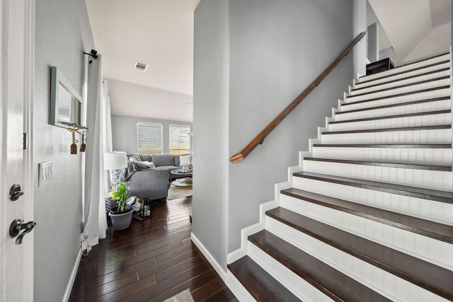 729 Abbey Lane, Midlothian, TX 76065