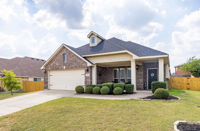 729 Abbey Lane, Midlothian, TX 76065