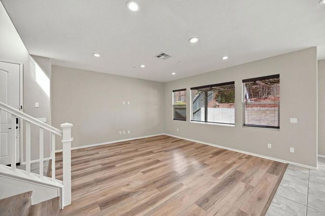 991 Camino Aldea, Chula Vista, CA 91913
