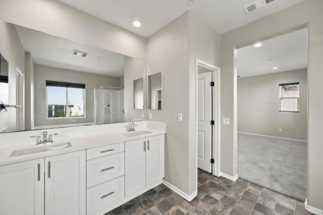 991 Camino Aldea, Chula Vista, CA 91913