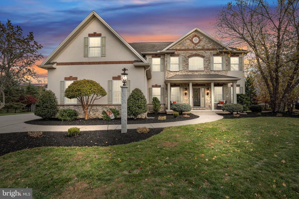 6014 THREE RIVERS DR, Harrisburg, PA 17112