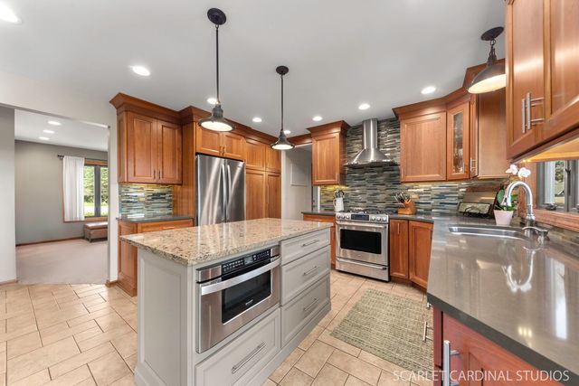 59 Burkhart Drive, Oswego, IL 60543