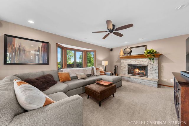 59 Burkhart Drive, Oswego, IL 60543