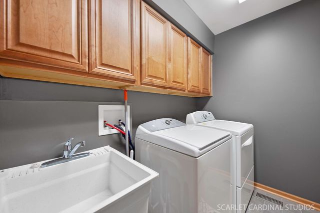 59 Burkhart Drive, Oswego, IL 60543