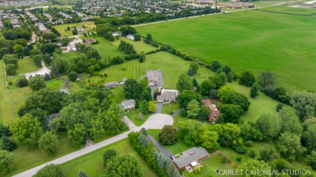 59 Burkhart Drive, Oswego, IL 60543