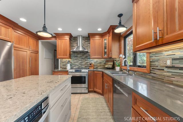 59 Burkhart Drive, Oswego, IL 60543