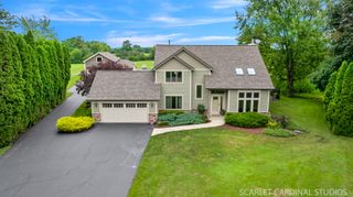 59 Burkhart Drive, Oswego, IL 60543