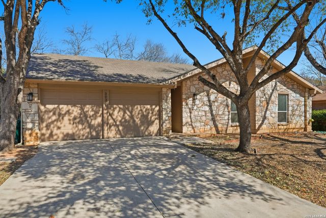 3035 Heidi, San Antonio, TX 78247