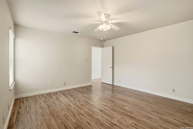 3035 Heidi, San Antonio, TX 78247