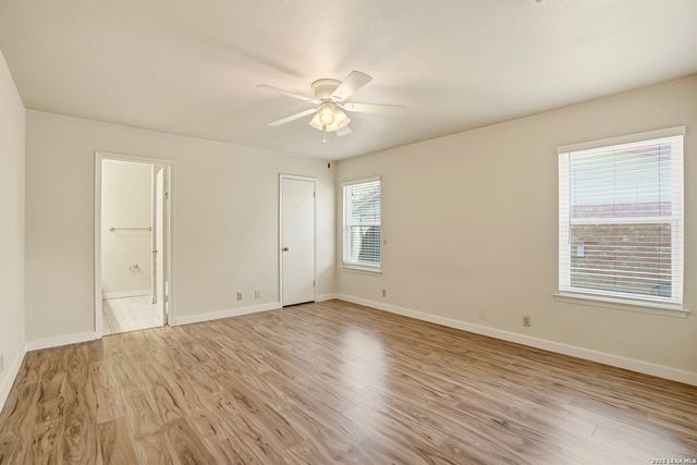 3035 Heidi, San Antonio, TX 78247