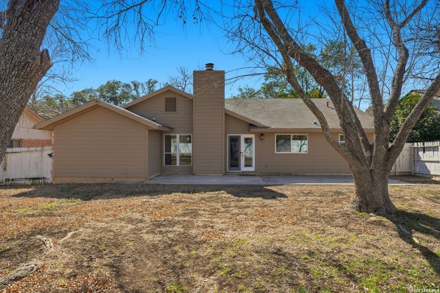 3035 Heidi, San Antonio, TX 78247