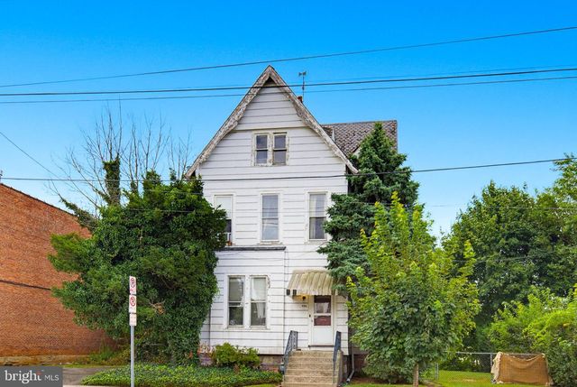 936 LINDEN AVE, York, PA 17404