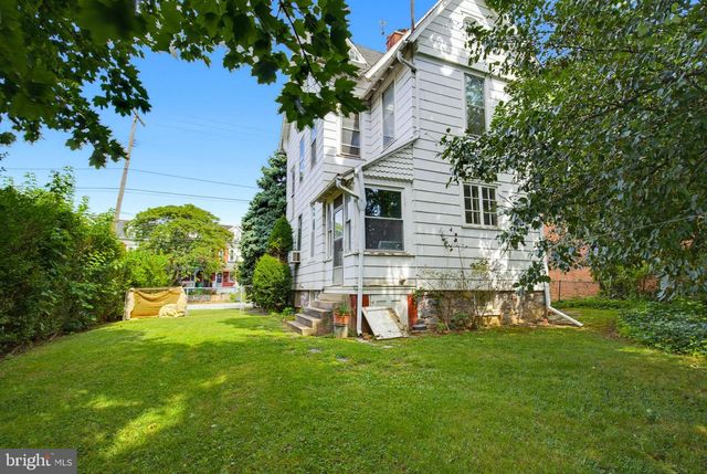 936 LINDEN AVE, York, PA 17404
