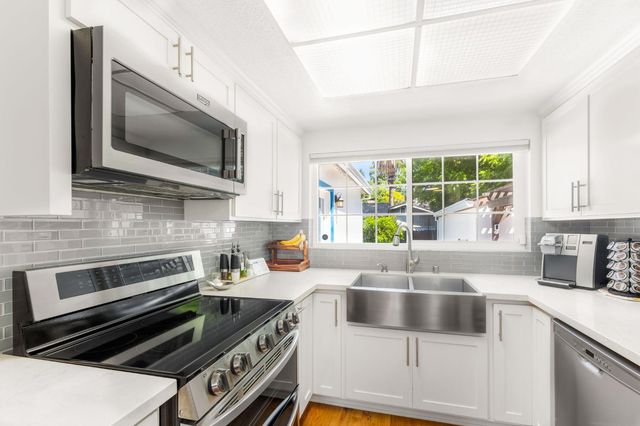 2000 Willow Ave, West Sacramento, CA 95691