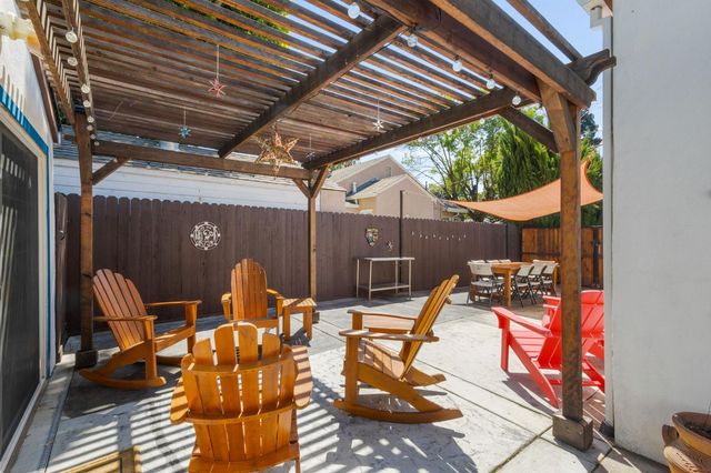 2000 Willow Ave, West Sacramento, CA 95691