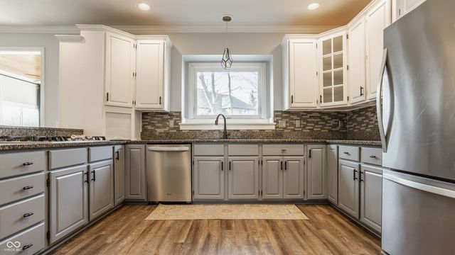 9644 Woodlands Drive, Fishers, IN 46037