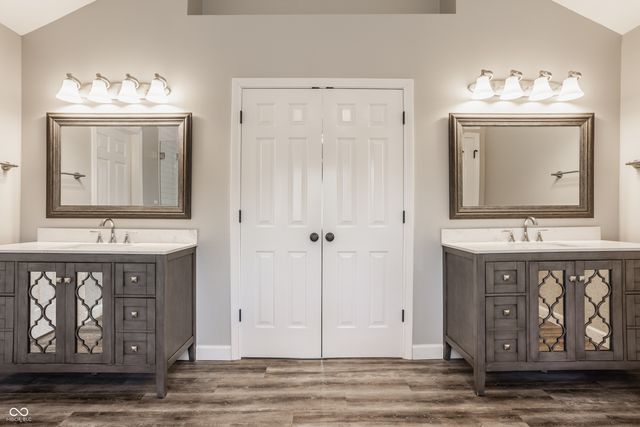 9644 Woodlands Drive, Fishers, IN 46037