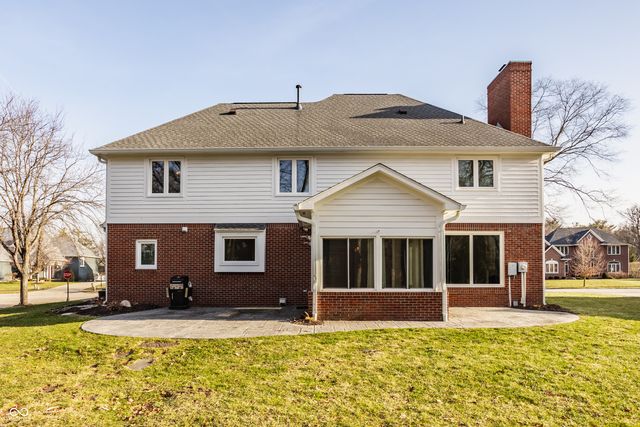 9644 Woodlands Drive, Fishers, IN 46037