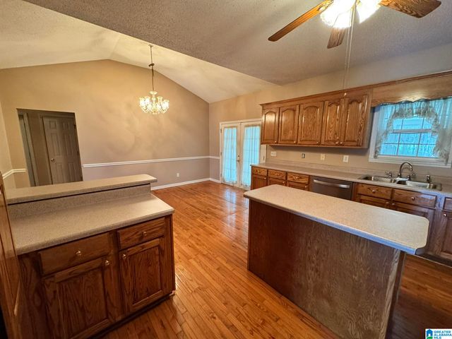 142 JEANIE LANE, Pell City, AL 35128