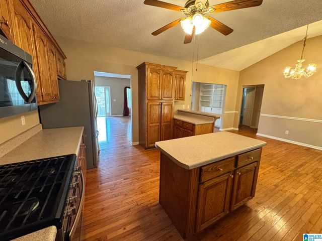 142 JEANIE LANE, Pell City, AL 35128