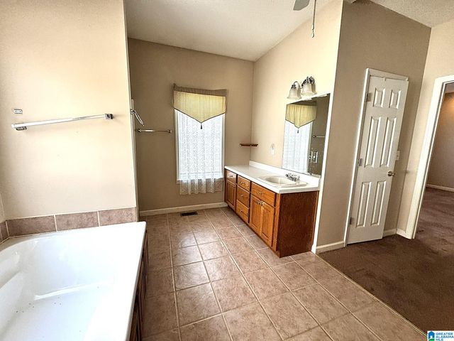 142 JEANIE LANE, Pell City, AL 35128