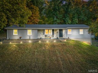 263 Hideaway Trail, Eureka, MO 63025